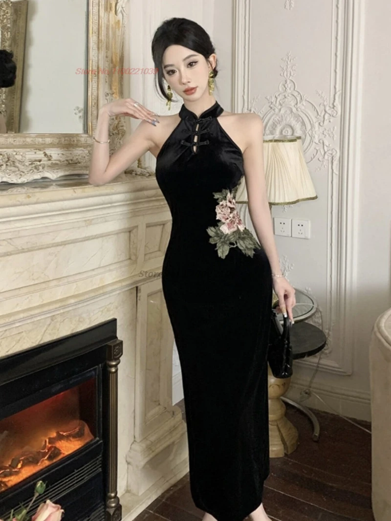 

2026 chinese sexy dress improved cheongsam traditional flower embroidery velvet qipao dress retro banquet evening dress vestido