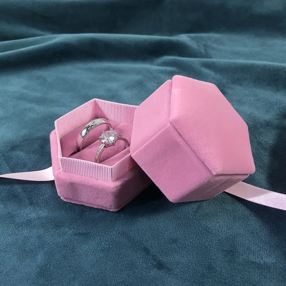 المخملية يتدفقون حلقة صندوق الشريط بلون سداسية صندوق مجوهرات القرط تخزين ثلاثي الأبعاد حلقة عرض حالة الطرف