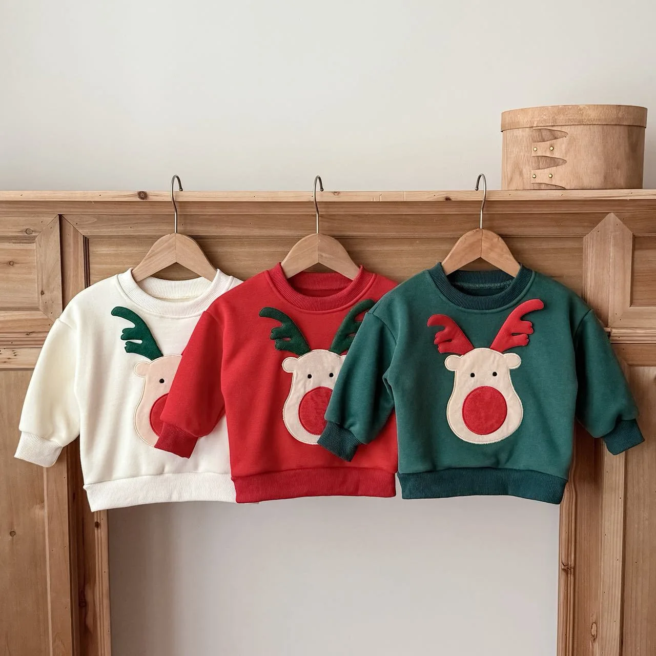 Thick Long Sleeved Top with Round Neck Pullover 25 Autumn/winter Christmas Deer Embroidery Hoodie Long Sleeved Ins Style