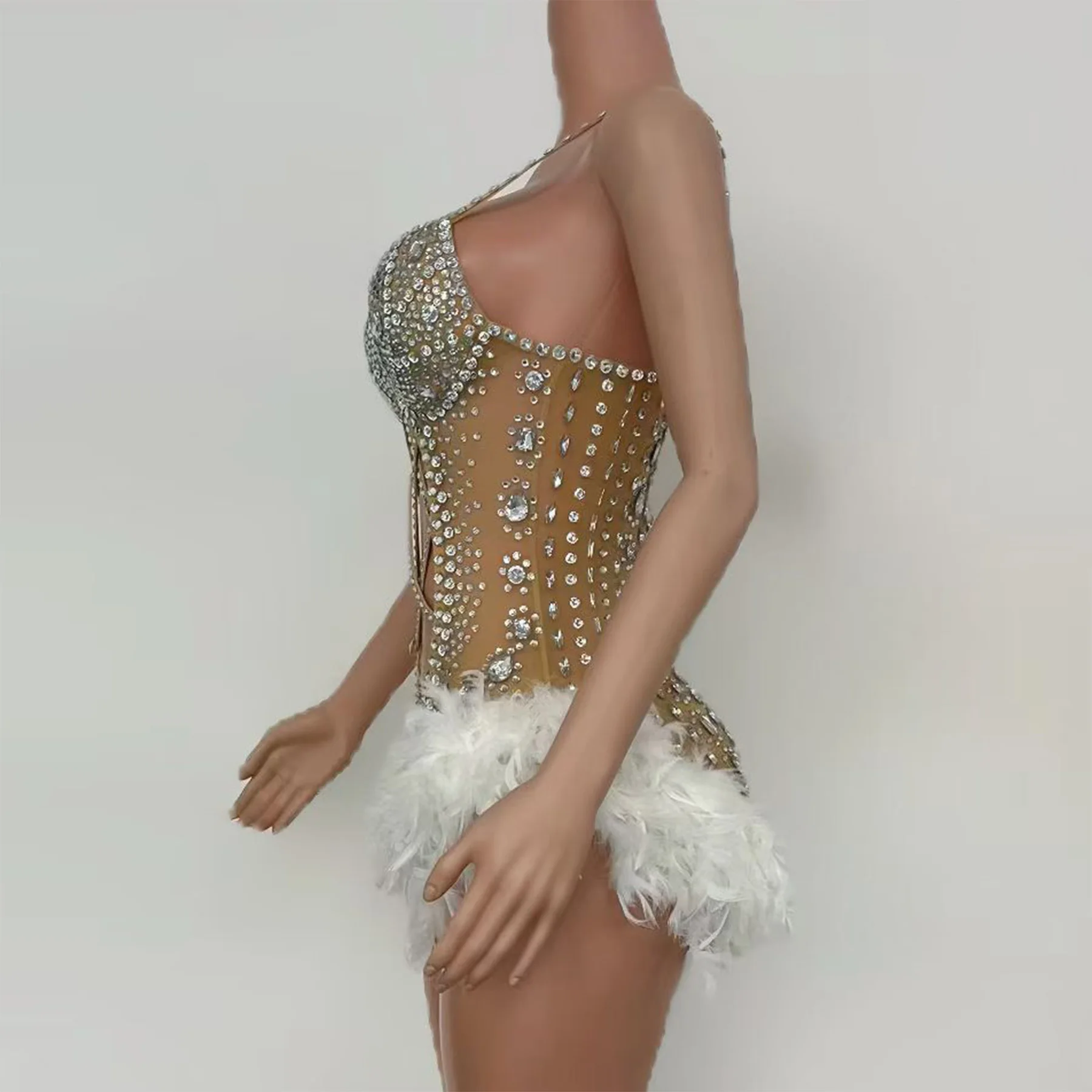 Yilong Luxus Dubai Abendkleid Sexy Hohl Silber Strass Weiße Feder Hosenträger Overall Neue Jahr Geburtstag Ball Kleid