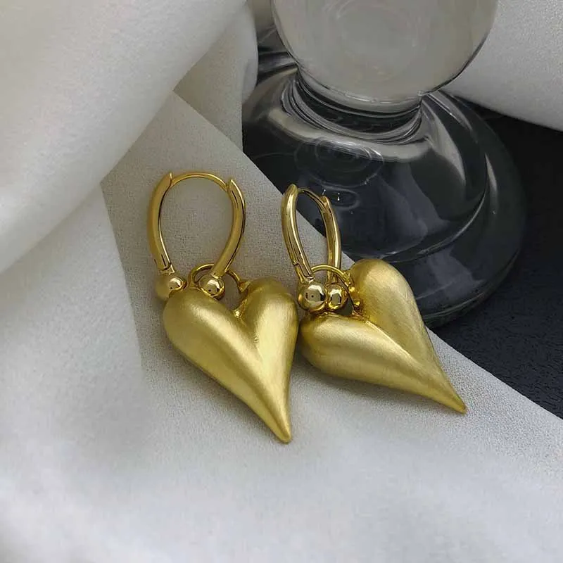 Fashion Jewelry Vintage Temperament Metal Dangle Heart Earrings For Women Wedding Gifts Fine Ear Accessories Hot Selling