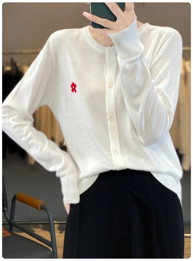 

Pure Wool Knitted Round Neck Cardigan Embroidered Small Flowers Lazy Wind Women's Coat New Comfortable Sweater Outerwear Tops