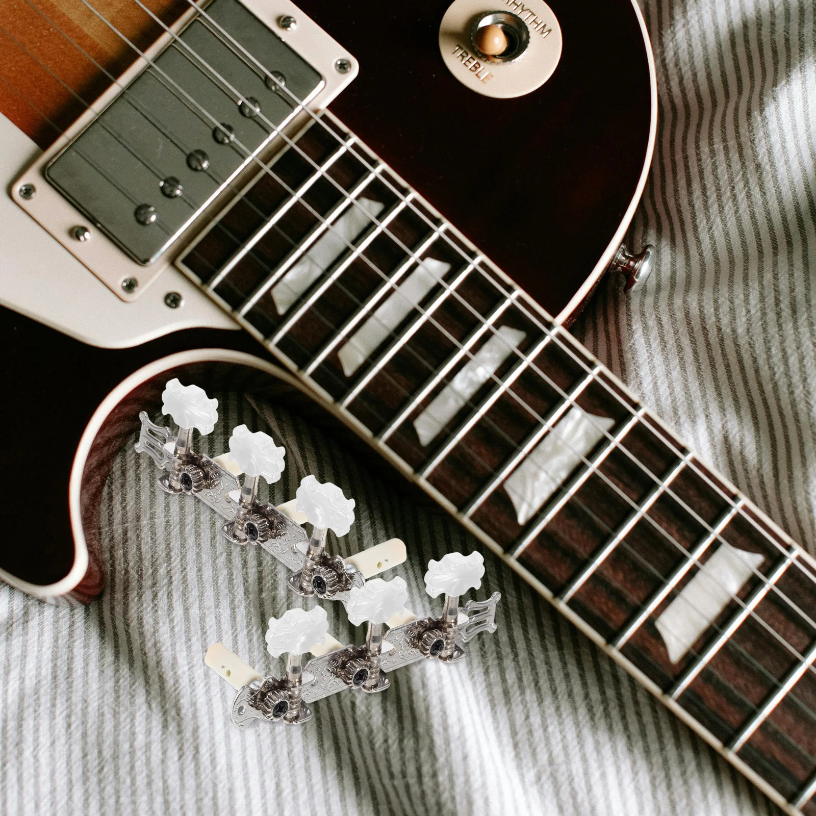 

1Pair Classical Guitar Tuning Pegs Smooth Rotation Metal Plastic Replacement Keys for Acoustic Folk Guitar Tuning Peg Button