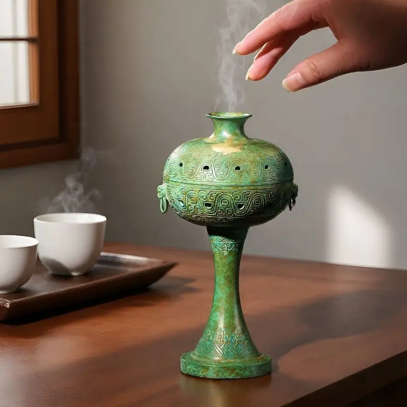 Su- Double-Eared Copper For Home Use, Antique Xuan De Incense Burner With Coiled Dragon Pattern, Han-Style I
