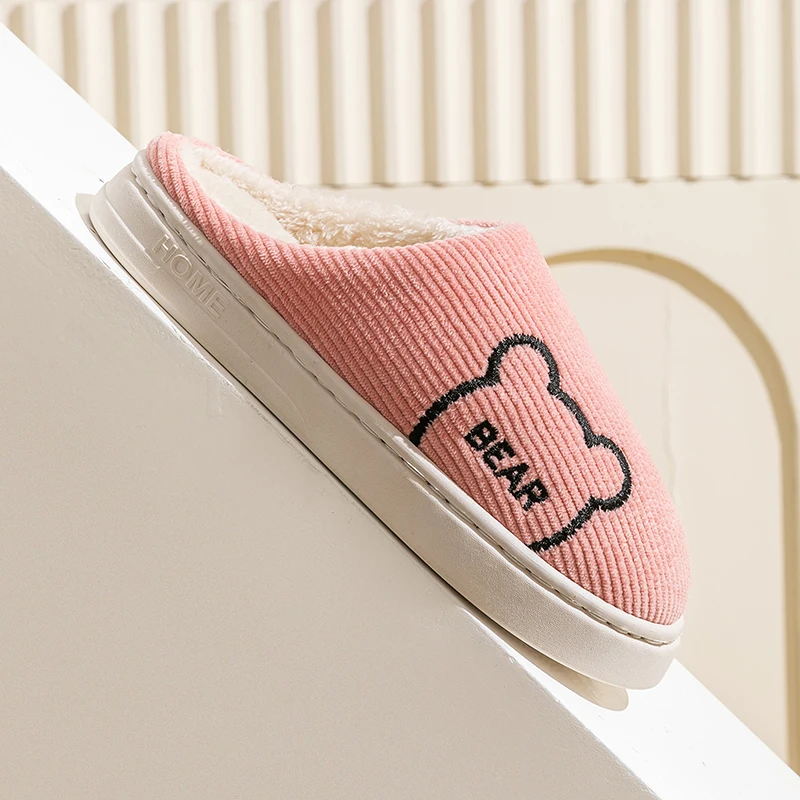 冬の女性のスリッパ屋内漫画クマかわいいスリッパ男性用寝室滑り止めソフトソール快適な綿ホームシューズ