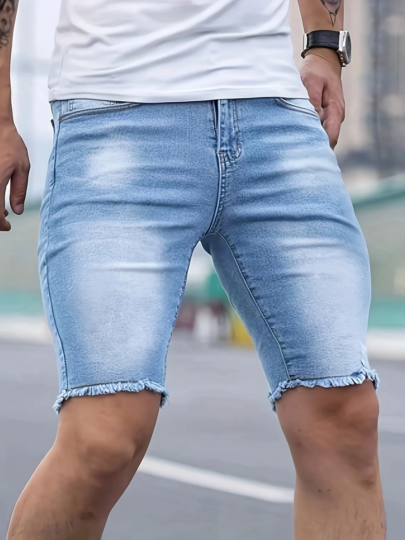 

Мужские джинсовые шорты премиум-класса синего цвета, облегающие, модные, повседневные, для мужчин. Аксессуары и ремни в комплект не входят.