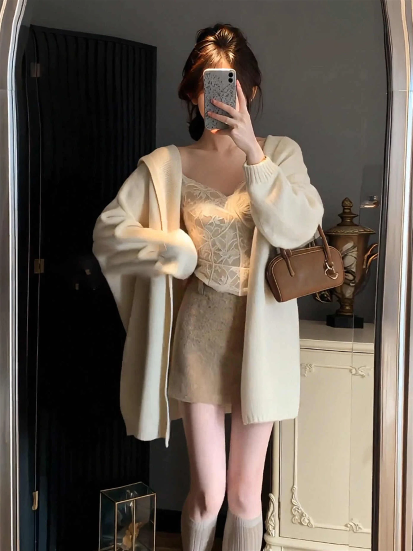 

Korean Sle Lightweight Luxury Lace Strap Knitted Cardigan High Waist ort Skirt Unique Faionable Women's Winter Lazy S...