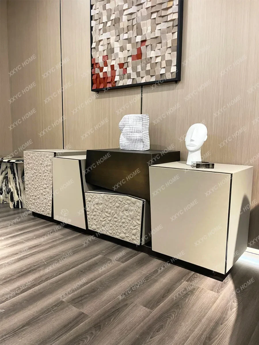 Modern minimalist high-end solid wood metal splicing wall locker