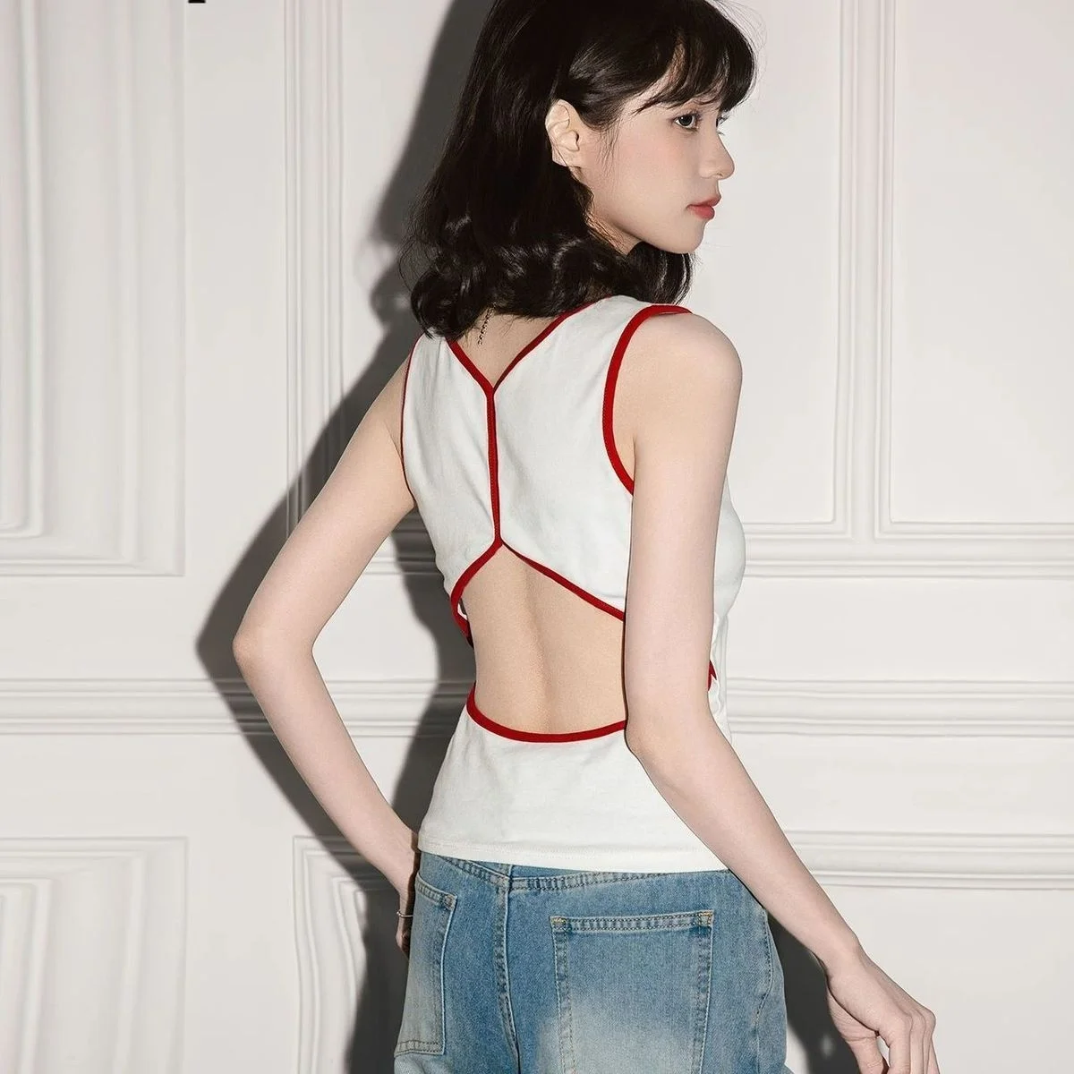 

American hot girl backless sexy sleeveless tank top 2025 summer Y2K hot girl hollow out contrasting color trend tops emo