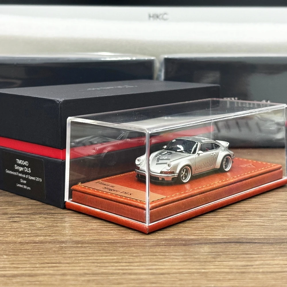 โมเดลรถเรซิ่น Make Up 1:64 Singer DLS Goodwood Festival of 2019