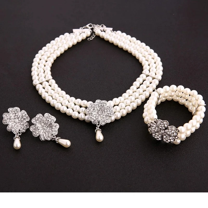 Ensemble d'accessoires de cosplay de testostérone pour femme, collier de perles, boucles d'oreilles Laguna, support isotette Audrey Hepburn, bijoux fantaisie, costume des années 1950