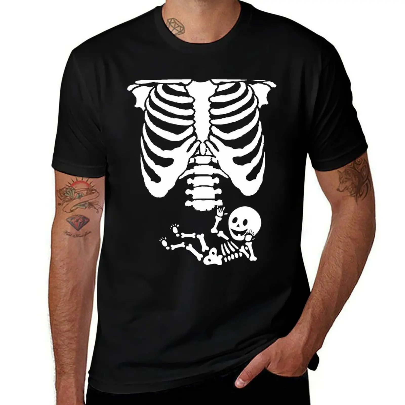 Baby Skeleton Ribs Halloween Maternity Pregnant Simple Halloween Costume Idea Design T-Shirt