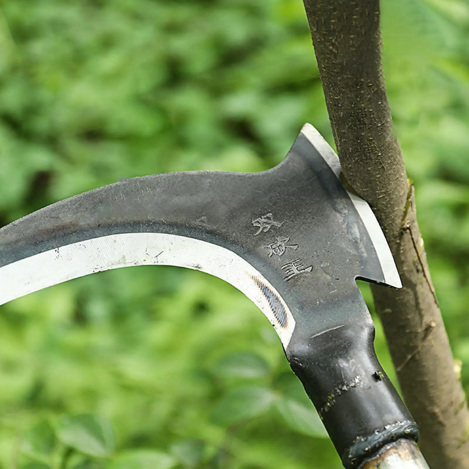 Steel Gardening Axe with Pre Hole Installation Sickle Design for Chopping Wood Branches Farming