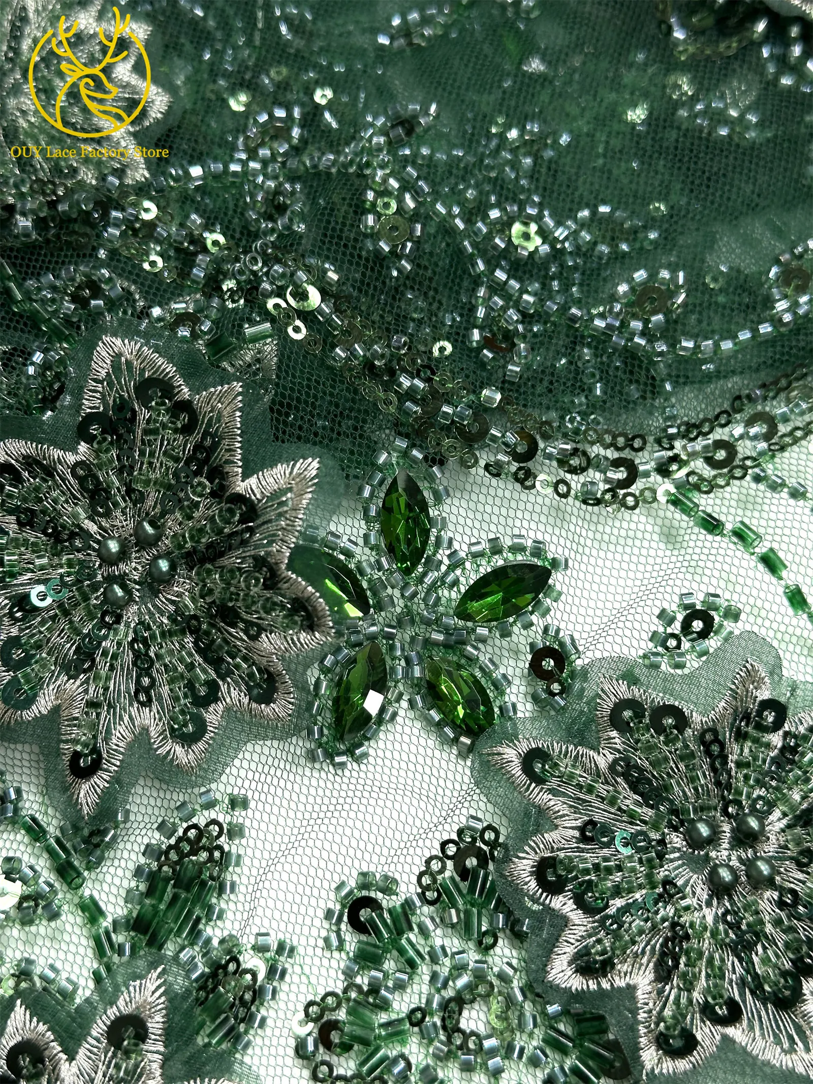 Luxuriöser königsblauer Hochzeits-Spitzenstoff, afrikanischer Perlen-Pailletten-Spitzenstoff, nigerianischer bestickter Mesh-Spitzenstoff für Hochzeitskleider – Detail 22