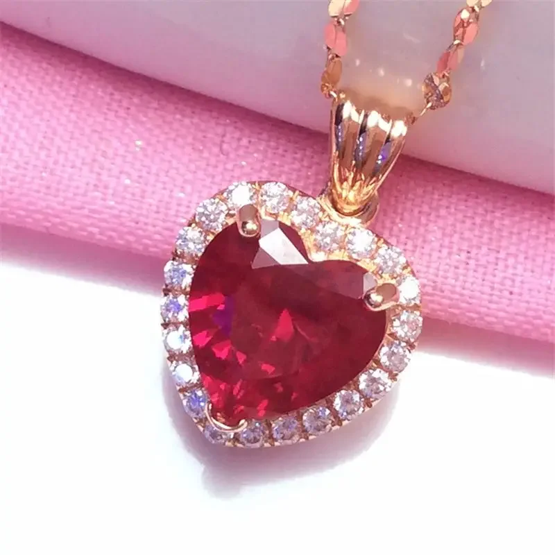 

Light Luxury Sweet 585 Purple Gold Red Gemstones Shiny Heart-shaped Pendant Plated 14K Rose Gold Necklace Clavicle Chain Jewelry