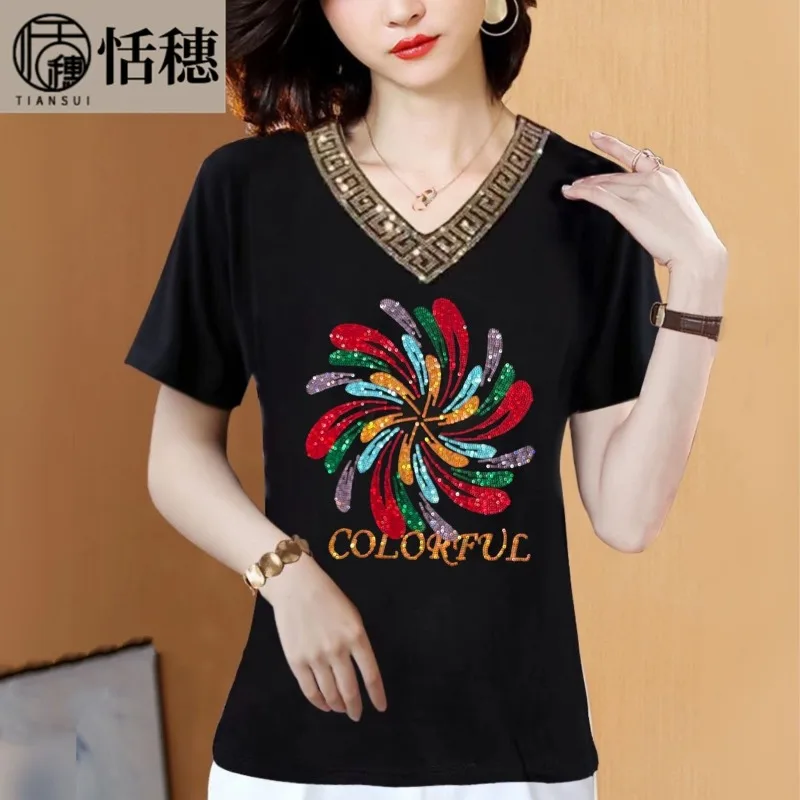 Femmes été col en v à manches courtes mode diamants apparaissent mince T-Shirt dames tempérament élégant tout-match bureau montre de sport