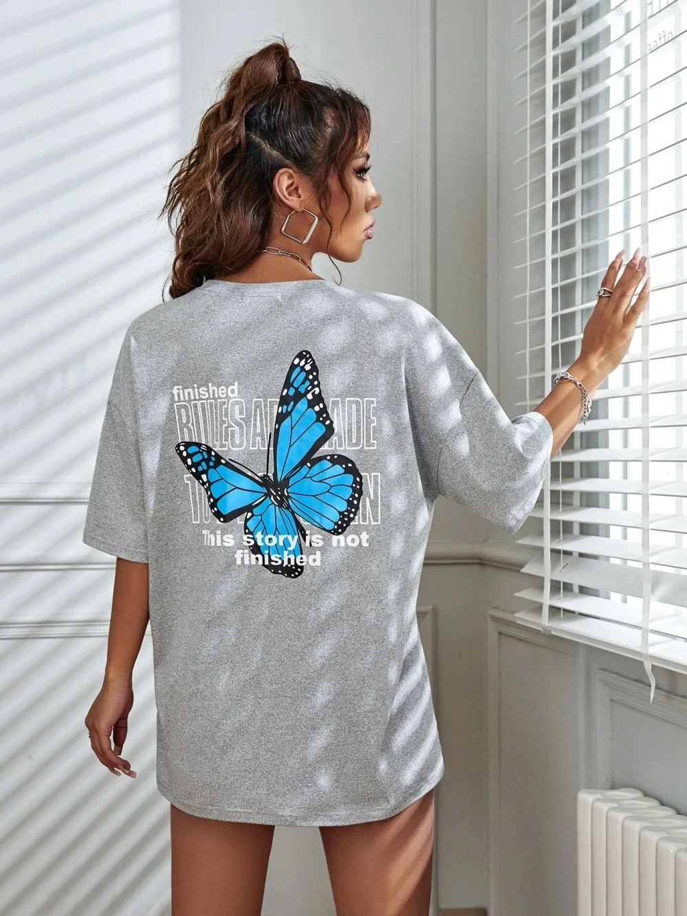 Art Word and Blue Butterfly Printed Women T-Shirt Casual Cotton Short Sleeve Breathable Summer T Shirt Street  Clothing