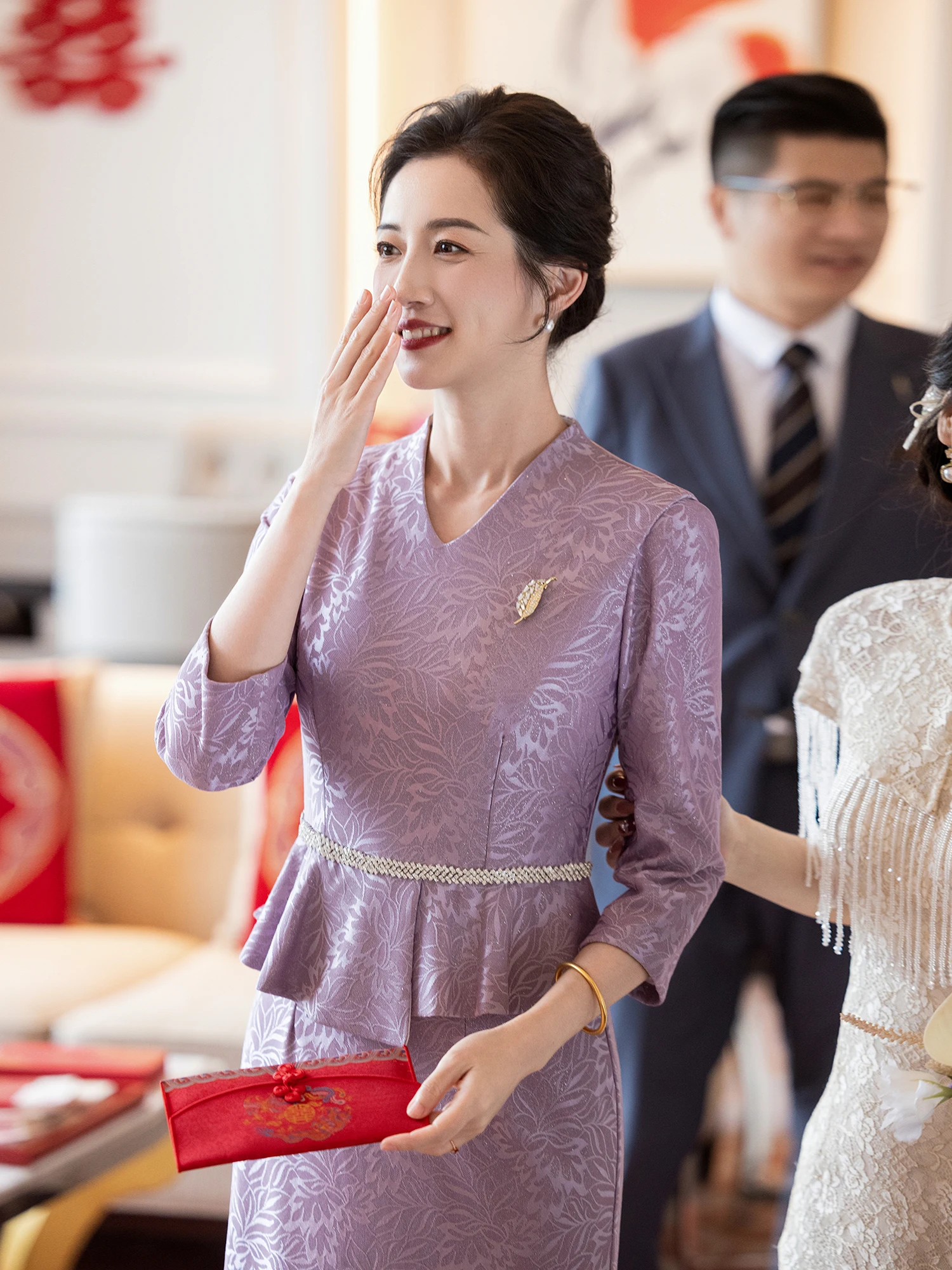 

Purple Wedding Dr V-Ne Embroidered Ele Mommy Materni Faionable Mid-Length Qipao Suit for Wedding Ceremony