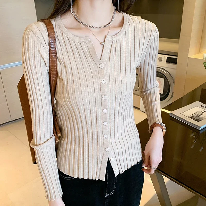 

GELITAYIN Autumn Single Breasted V Neck Knitted Sweater Women Slim Long Sleeve Casual Cardigan Women Sweaters Elegant Solid Lady