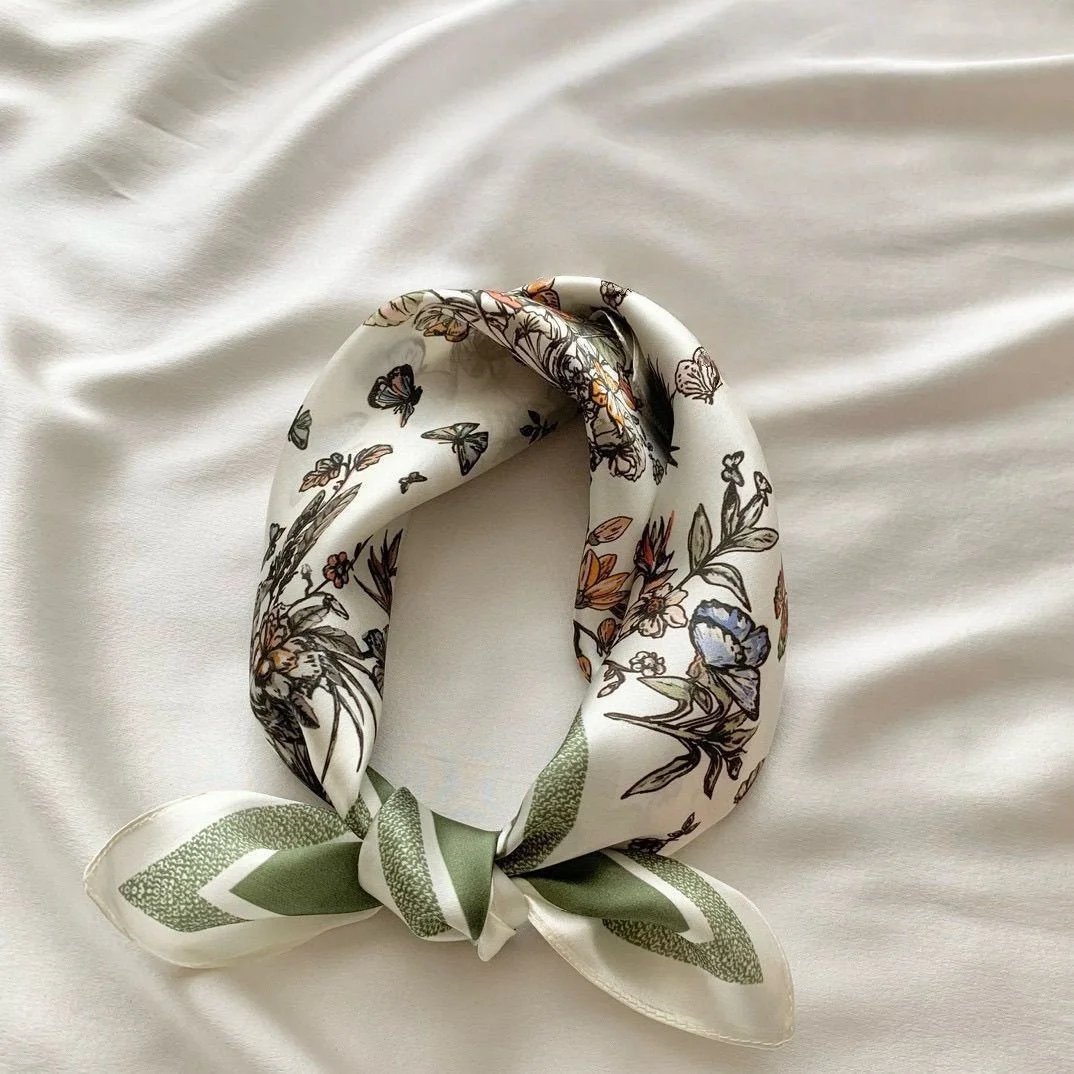 sciarpe-quadrate-di-lusso-con-stampa-decorativa-nuove-sciarpe-da-donna-fasce-per-capelli-alla-moda-sciarpe-per-il-collo-regali