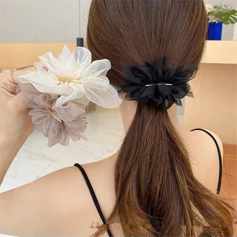 Big Spring Hair Claw Clips Women Metal Chiffon Flowers Ponytail Holder Hairpin Barrettes Fashion Girls Hair Accessories Hairgrip