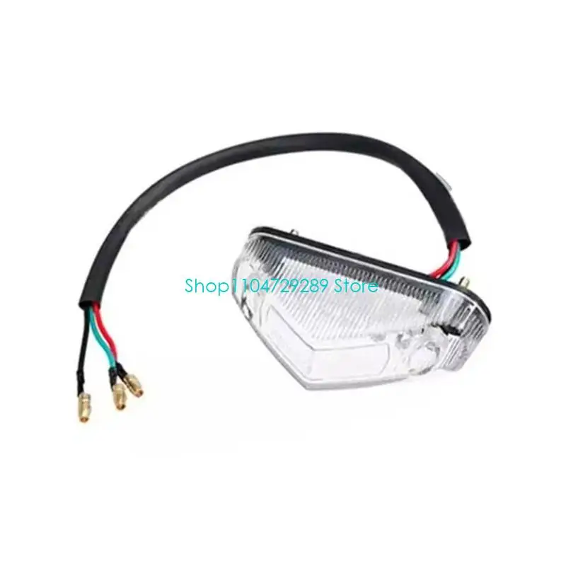 D8KE مصباح خلفي للدراجة النارية طويل الأمد مزود بوظيفة فرامل LED ومتانة عالية وسهولة التركيب #2