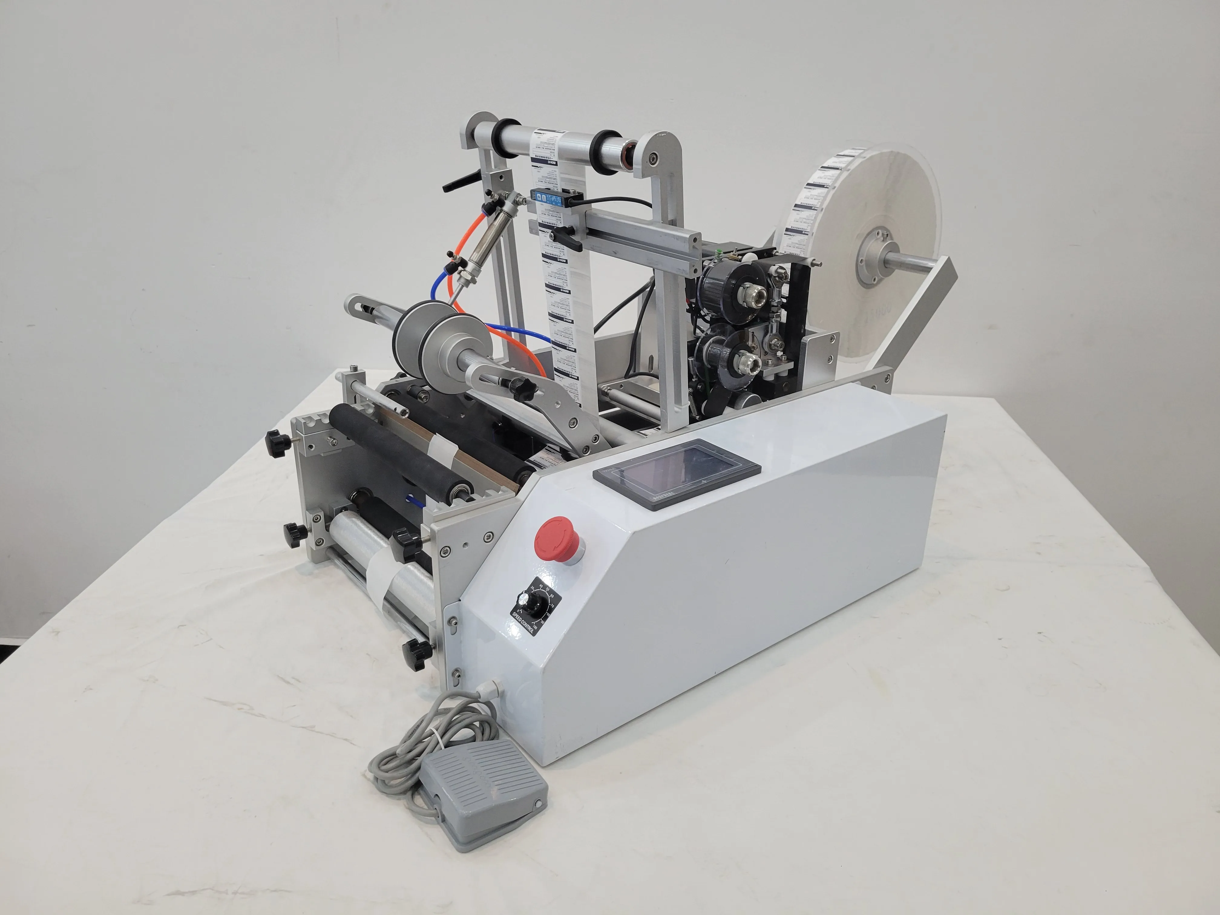 Hot Sale Multifunctional Automatic Labeling Machine/different Shape Bottle Multifunctional Labeling Machine