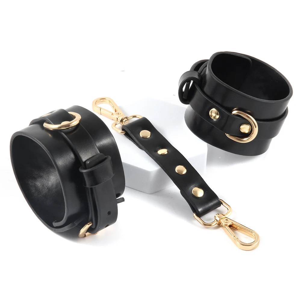 عالية الجودة بولي Leather الجلود عبودية عدة القيود تكبيل SM طوق الفم الكرة الكمامة فلوجر عبودية الشريط الجنس لعب للأزواج