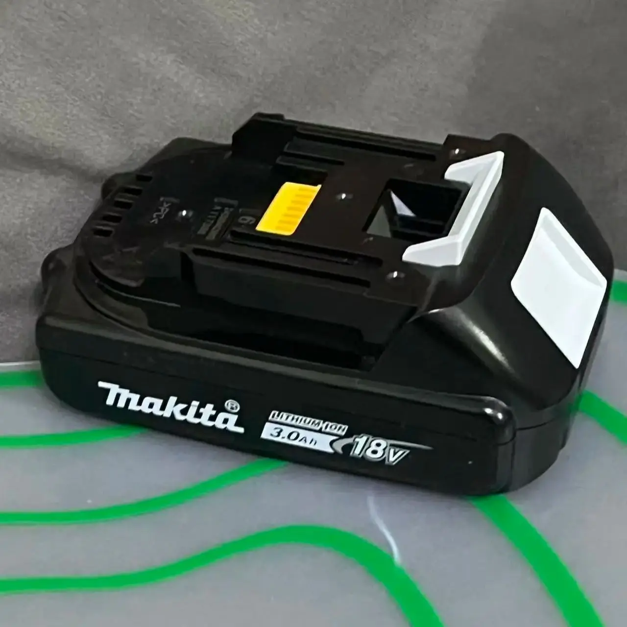

2026 makita 3.0Ah 18V Rechargeable Li-Ion Battery For BL1830 BL1815 BL1860 BL1840 194205-3 Replacement Power Tools Battery