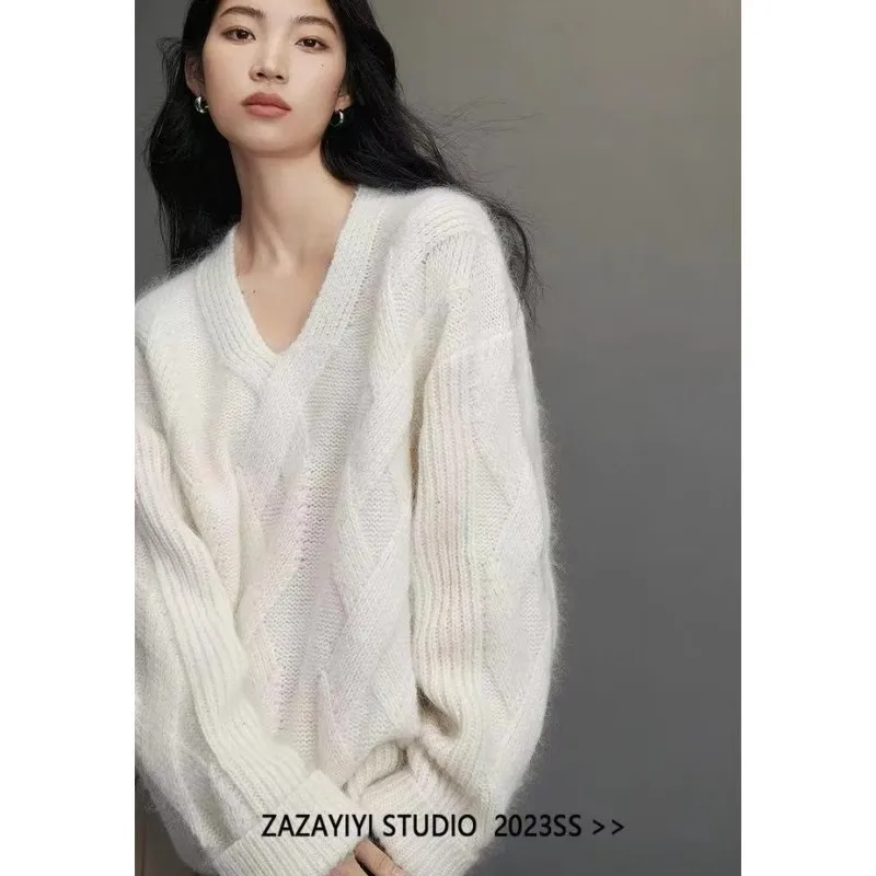 Elegant V-neck twisted 100%wool knitted sweater women's pullover long-sleeved loose sweater