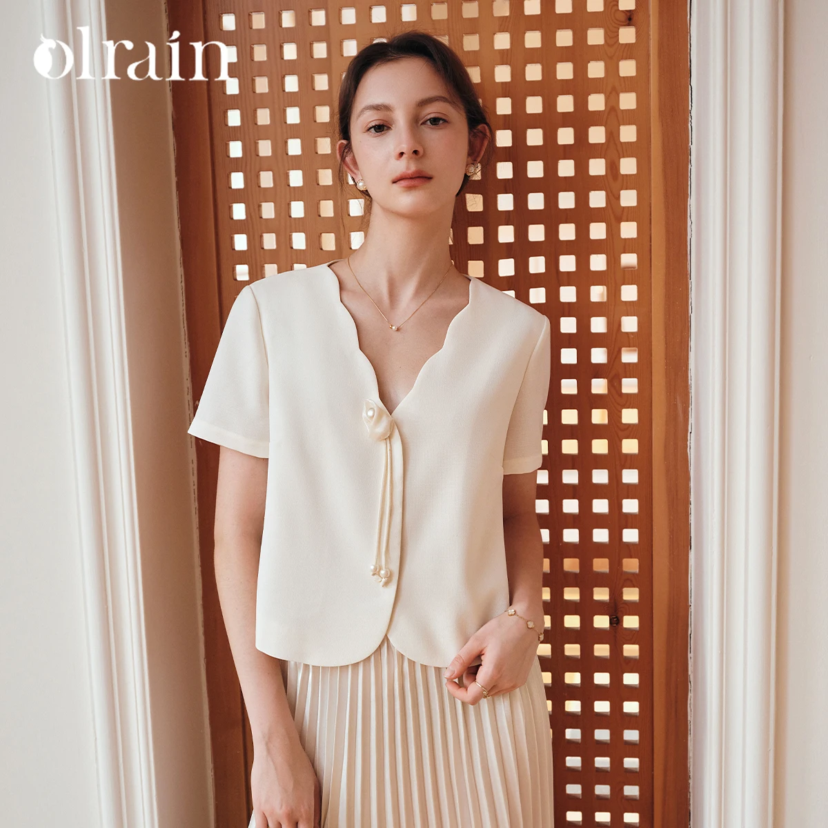 OLrain Summer Apricot French Crop Jacket Women Elegant Short Sleeve Wave V-neck Outerwear Office Ladies Clothing O57XW98018