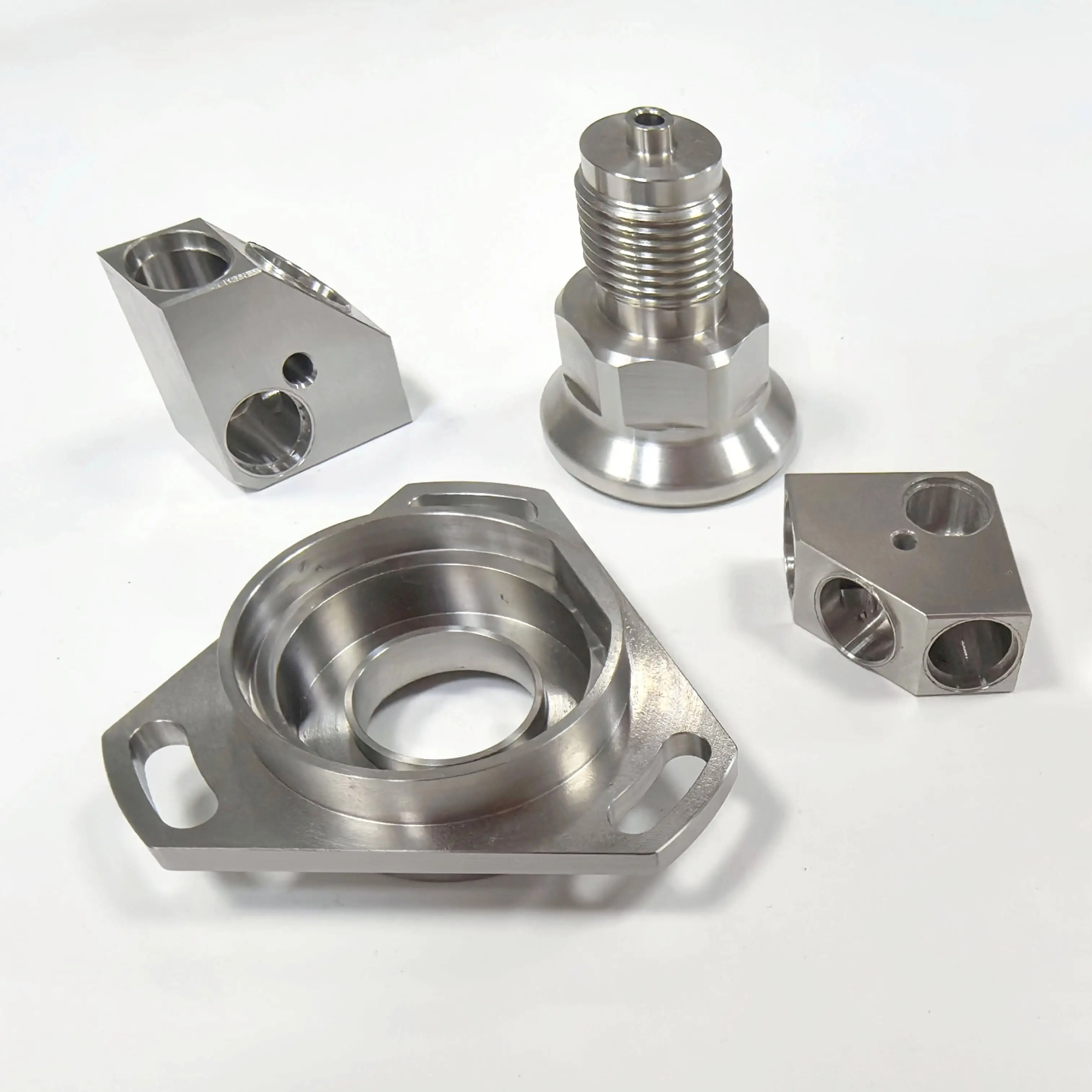 High Precision Custom CNC Machined Parts 5 Axis CNC Milling Turning Service for Pneumatic Hydraulic Automation Equipment