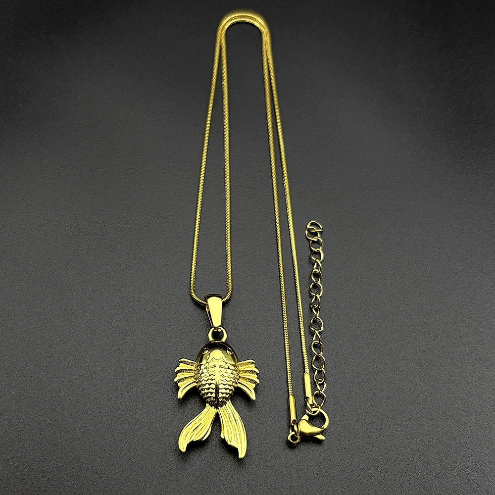 Halskette mit kleinem goldenen Fisch-Anhänger für Damen und Herren, Edelstahl, goldfarben, Lucky China, schöne Tierkette, Schmuck, Geschenke – Detail 7