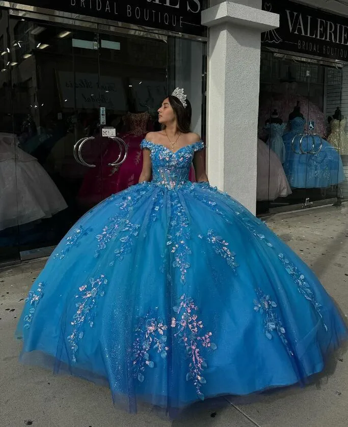 

Роскошные Синие блестящие платья принцессы Quinceanera 3D Цветочная аппликация с открытыми плечами корсет vestidos de 15 лет quinceeras 2024