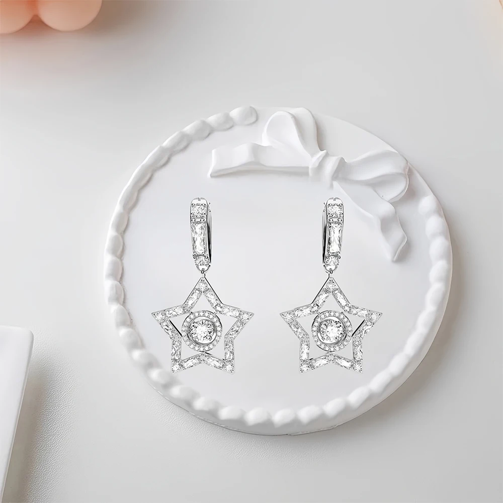

2025 Hot Selling Brand Women's Star Earrings Fashionable, Simple, Luxurious Jewelry Suitable for Gifting To Friends