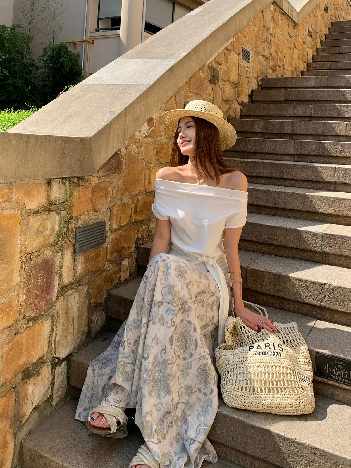 

White Fitted ort Sve T-irt Women's Summer New Sle Yang Bubble Two-Way Wear Belt Waist Cinching Slimming Top