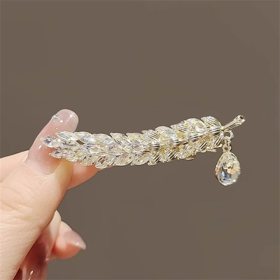 New Fashion Metal openwork hairpin Butterfly Hair Clips for Women Girl Elegant bangs Claw Clip Vintage Hairpin Hair Accessories