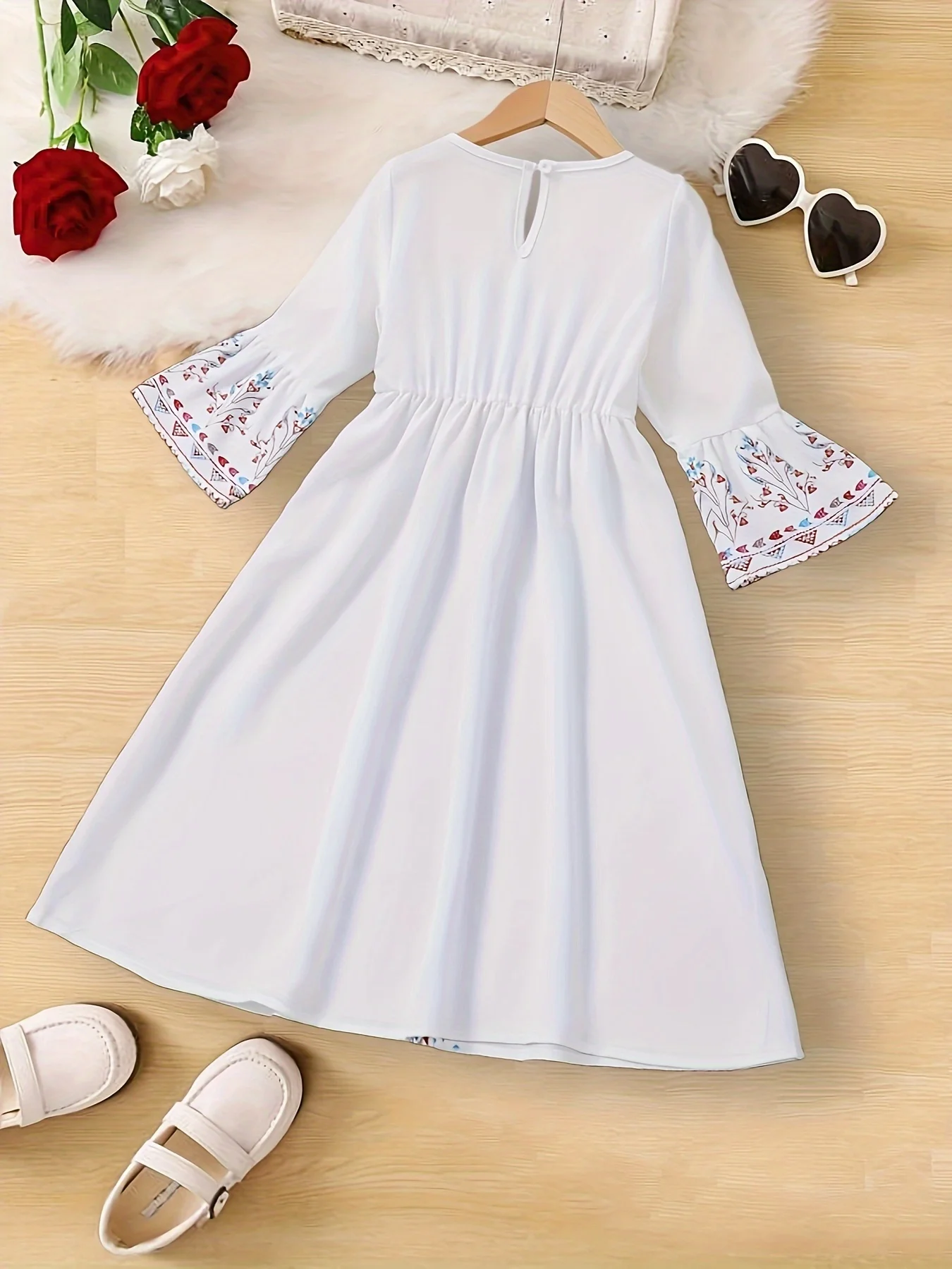 فستان بناتي للربيع والخريف بأكمام جرس ملابس عصرية للأطفال الصغار فستان بناتي للأطفال ملابس ربيع الخريف