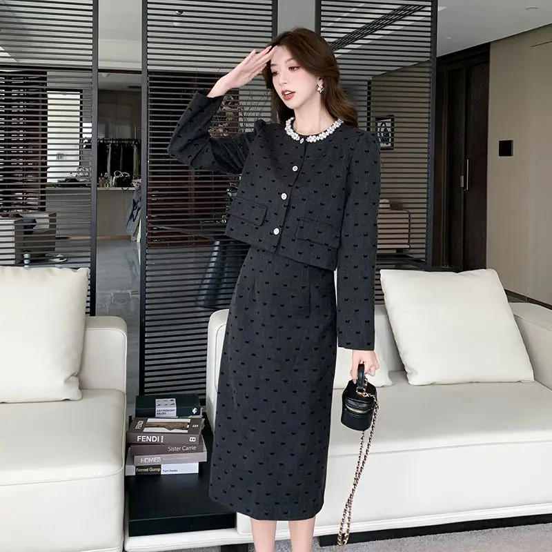 

Women's Autumn New Bow Print Beaded Design Sense Short Jacket+Long Skirt Office Fashion Commute Temperament Two-Piece Set