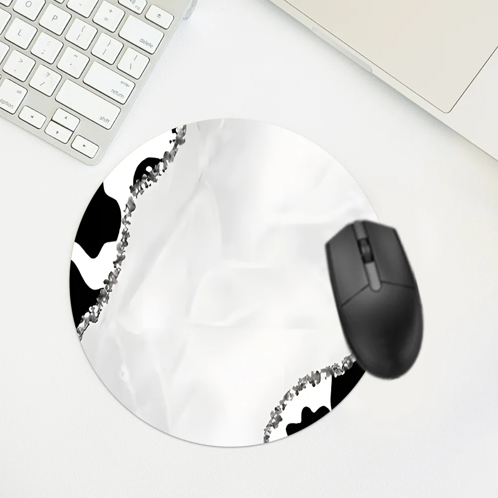 Black and White Mouse Pad Cute XXL Gaming Mousepad Rubber Base with Stitched Edge Non-Slip Desk Pad Computer Desk Accessories