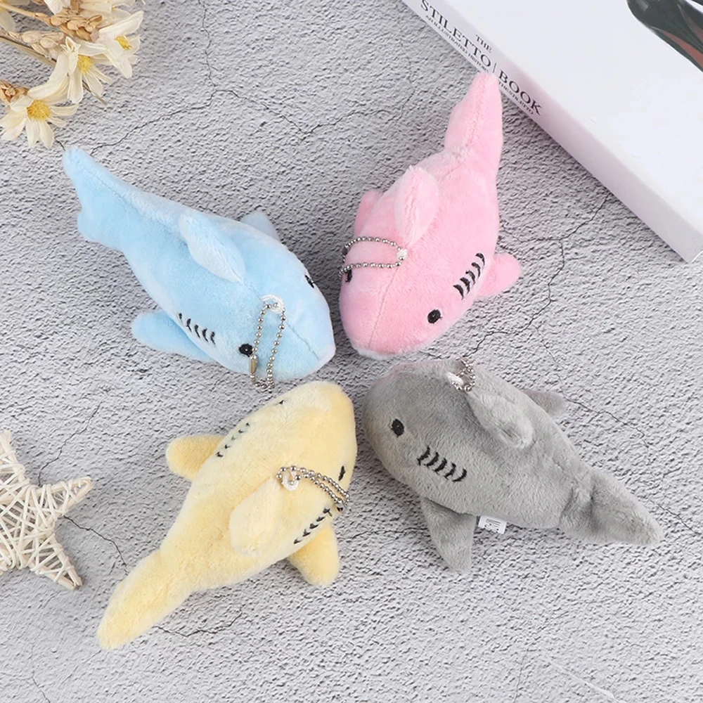 

Doll Backpack Keychain Simulation Shark 12CM Bag Pendant Key Chain Pendant Shark Plush Toy Ocean Animal Shark Key Chain DIY