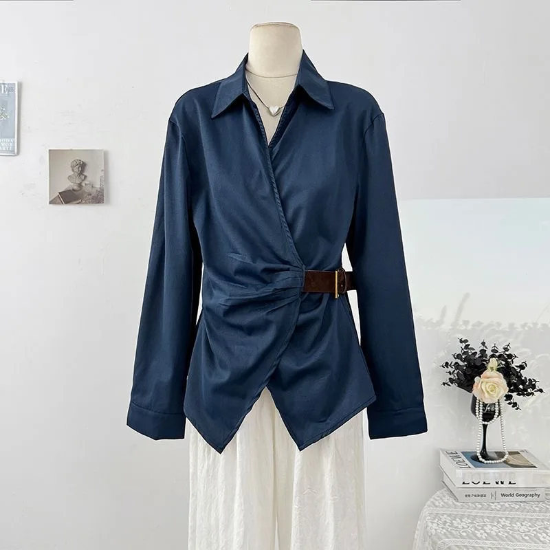 

Fashionable Korean Style Long Sleeve V-Neck Shirt Women's Slim Fit Waist-Cinching Shirt Autumn 2026 Trendy Split Top