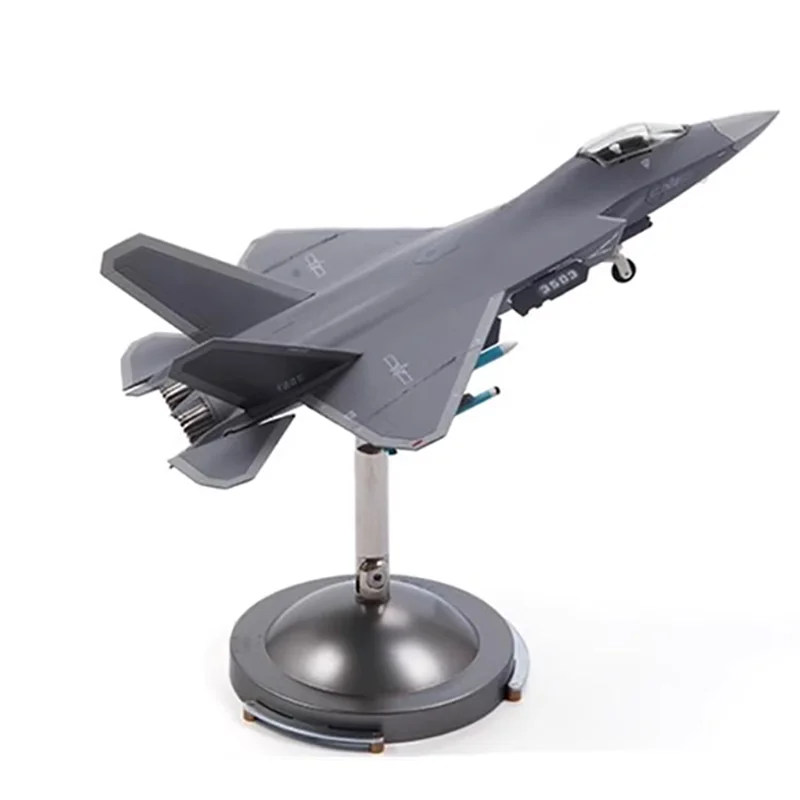 Diecast Scale 1/72 J-35 Carrier-Based Aircraft Model Of Air China Zhuhai Air Show Aircraft Model Collection Decorated Display