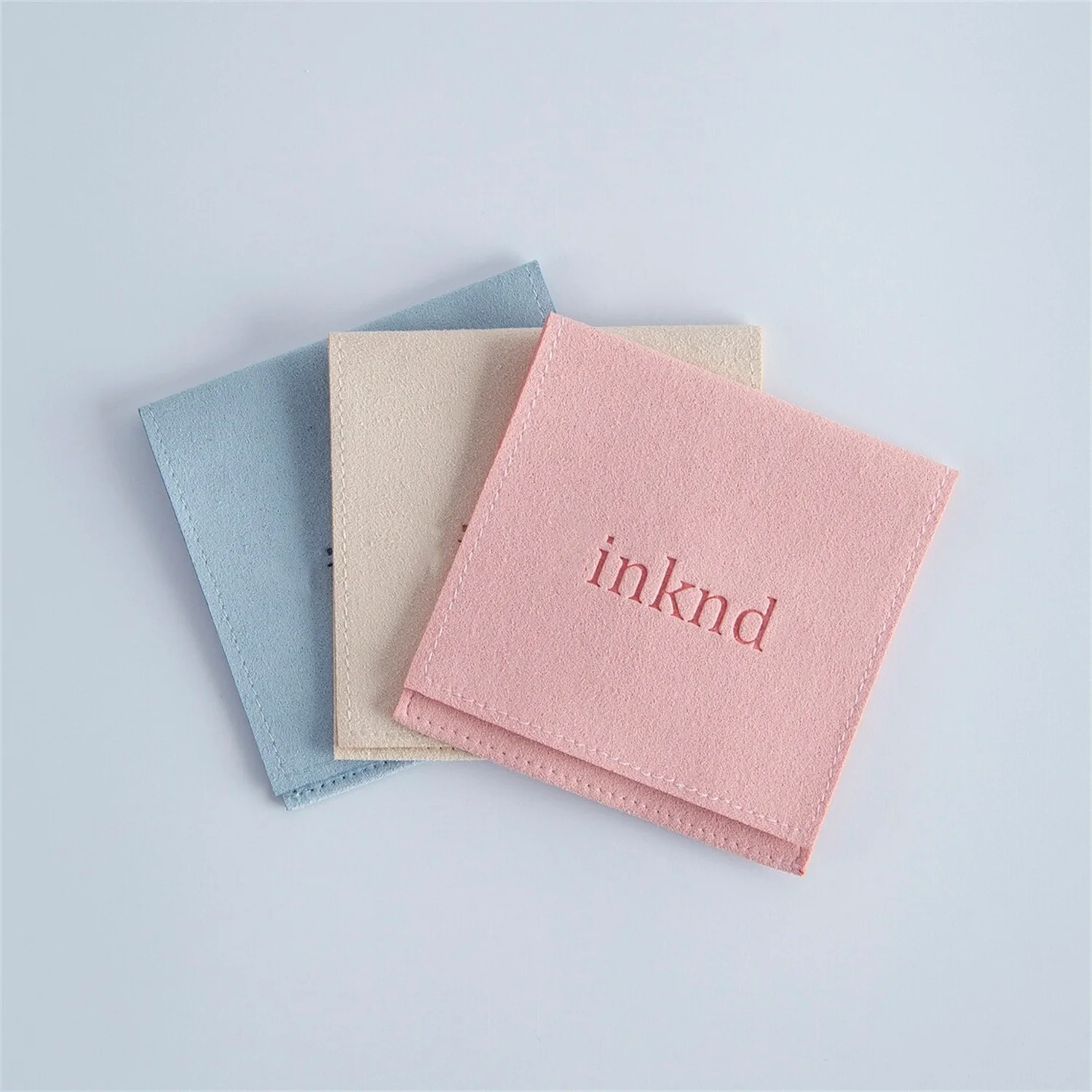 

50pcs Custom Jewelry Packaging Pouch Personalized Logo Envelope Bags Microfiber Ring Pouch Embossing Logo Multicolor Bulk Wholes