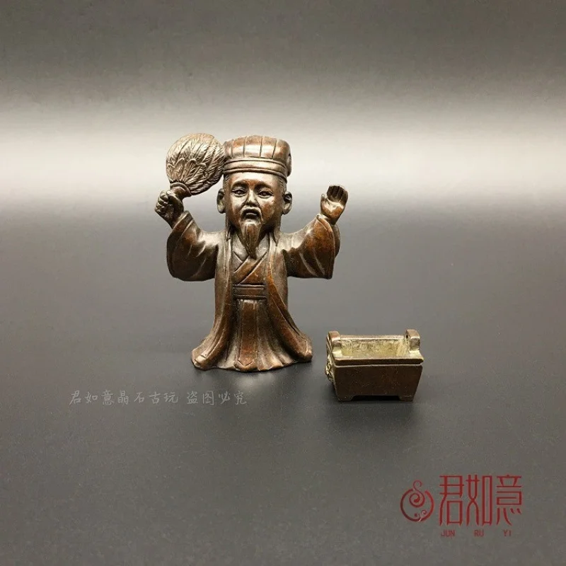 

Бронзовый орнамент Zhuge Liang Kongming, квадратная маленькая курильница, держатель для благовоний, бронзовый штатив в стиле чиби, три королевства, креативный брон