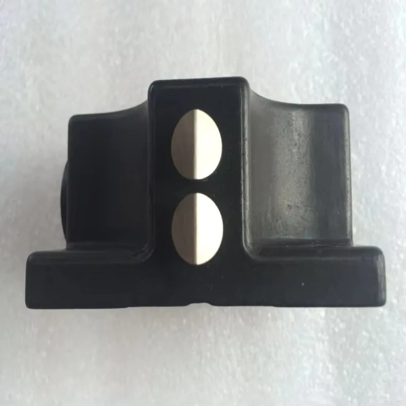 Enclosed Multi-Plunger Limit Switch  BNS819-B04-D12-61-12-3B BNS819-B04-D12-61-12-10