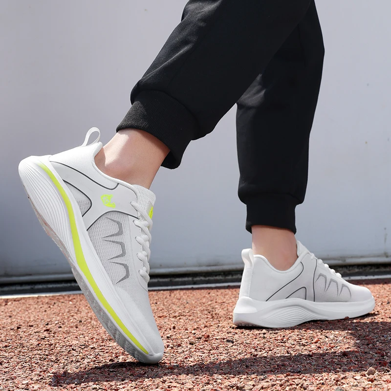 أحذية رياضية رجالية خفيفة الوزن، أحذية رياضية مريحة، أحذية صيفية قابلة للتنفس، أحذية مشي، أحذية بيضاء للرجال