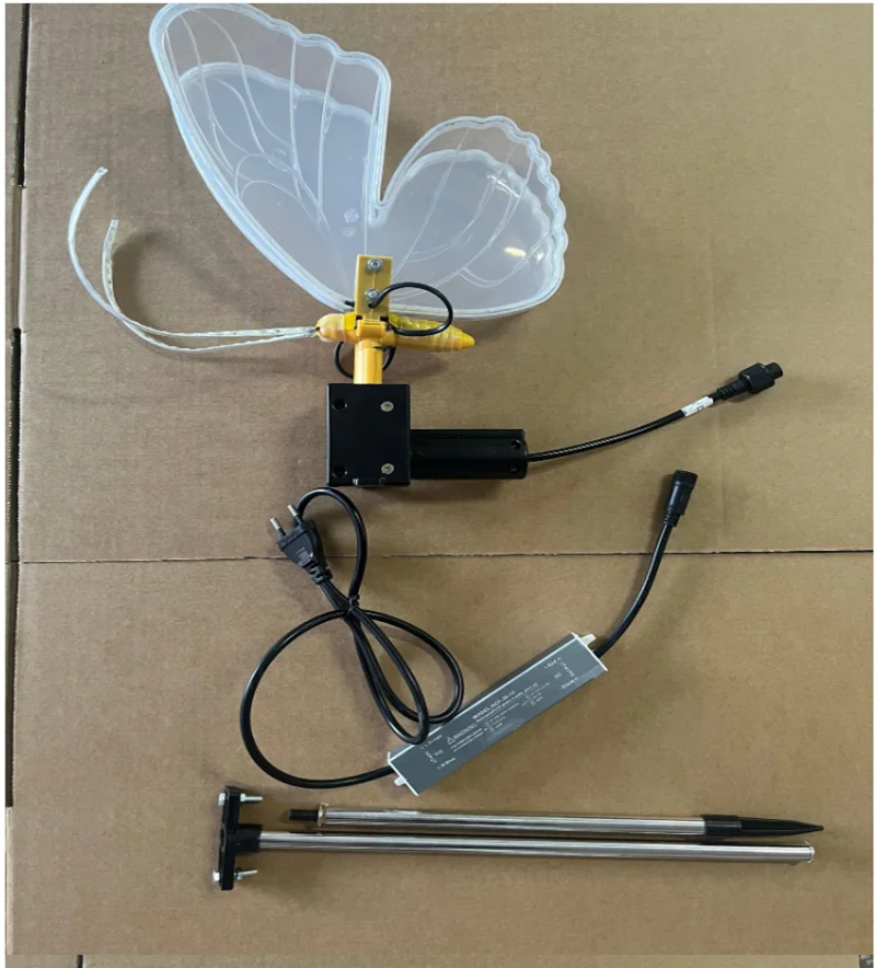 قطعة واحدة من زخرفة جناح الفراشة المرفرفة LED، ديكور حفلات الزفاف الديناميكي الواقعي، مناسب للمرحلة الداخلية والخارجية