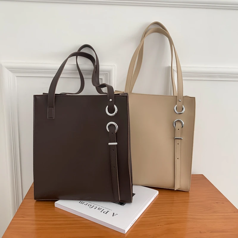 2024 borsa Tote in PU di alta qualità borsa a tracolla elegante di grande capacità borsa Casual di moda Versatile per studenti universitari