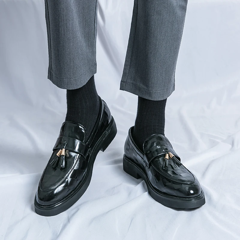Men Dress Shoes Casual Suit Shoes Light Weight Sneakers Business Wedding Shoes Outdoor Classic Formal Shoes Luxury Leather Shoes